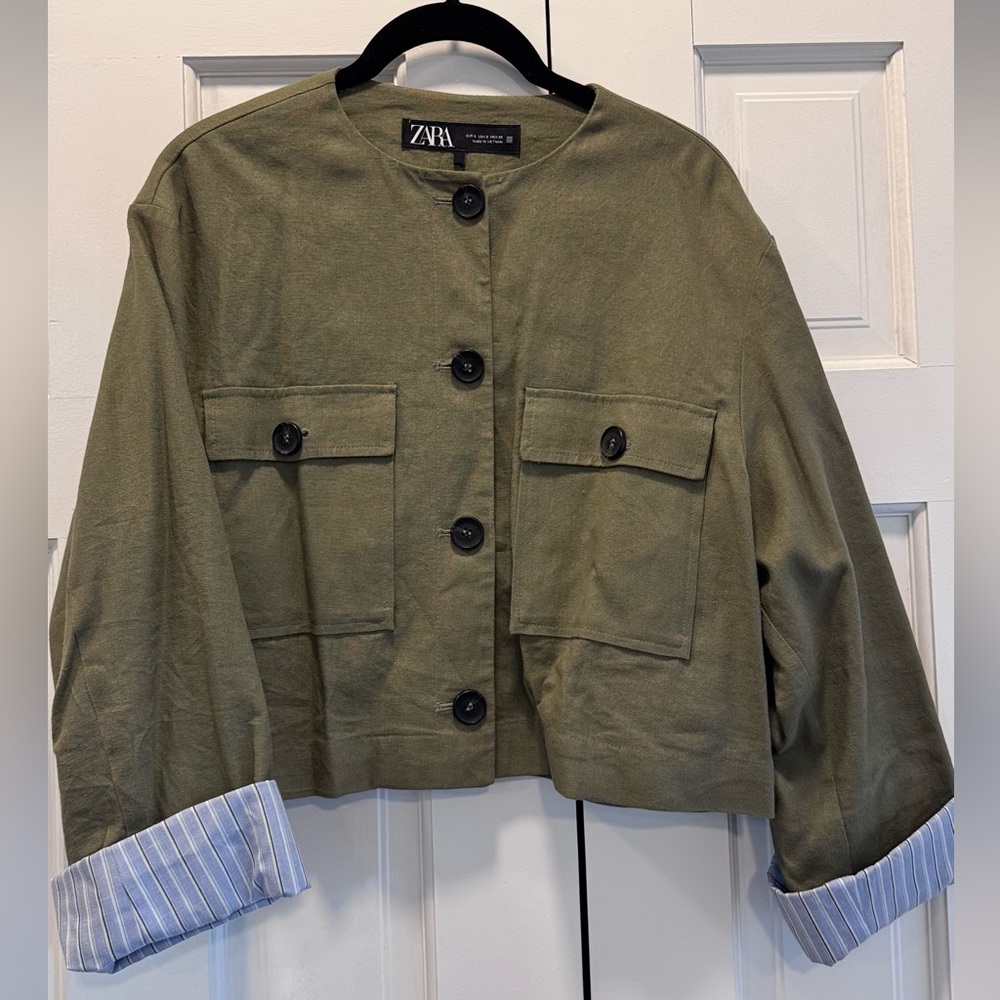 ZARA Olive Utility Cropped Button Jacket